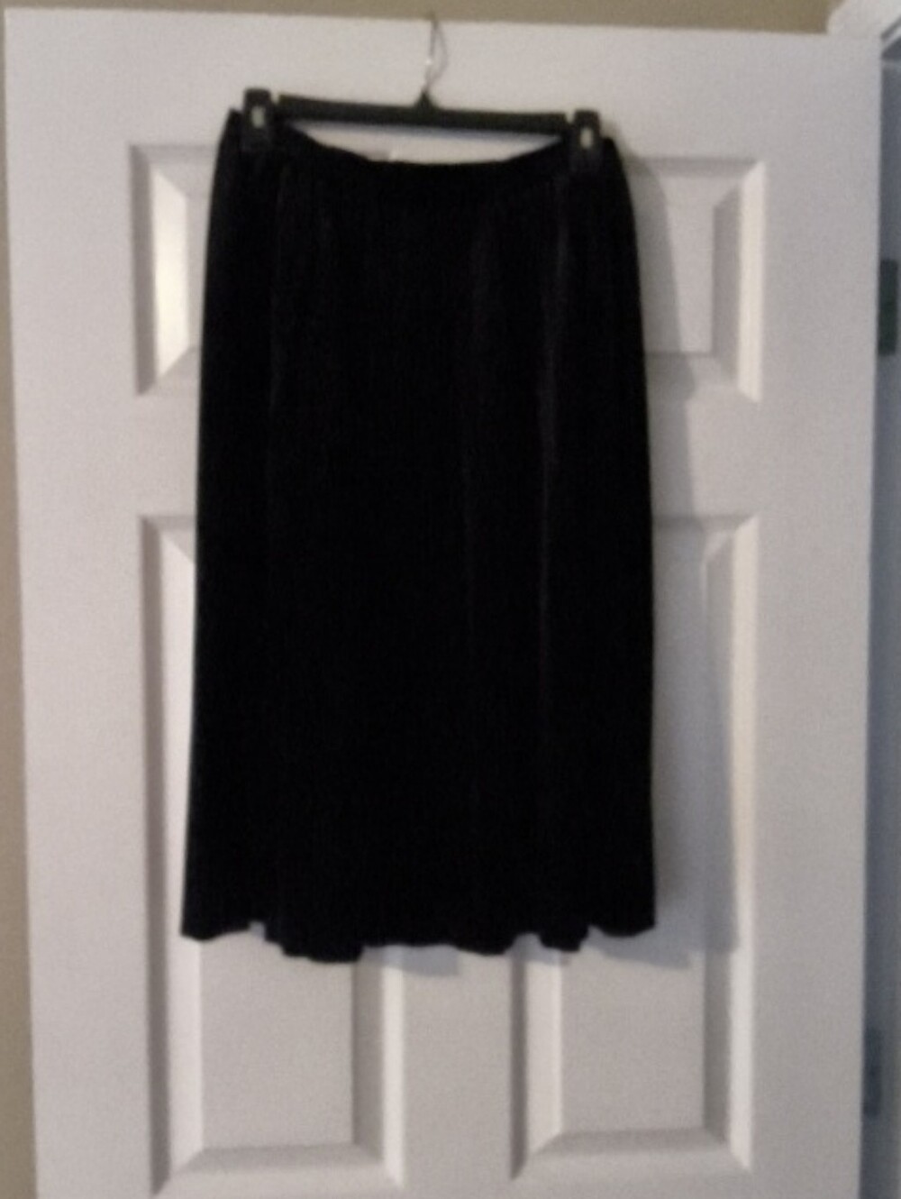 Chaps Black Velvet Midi Skirt